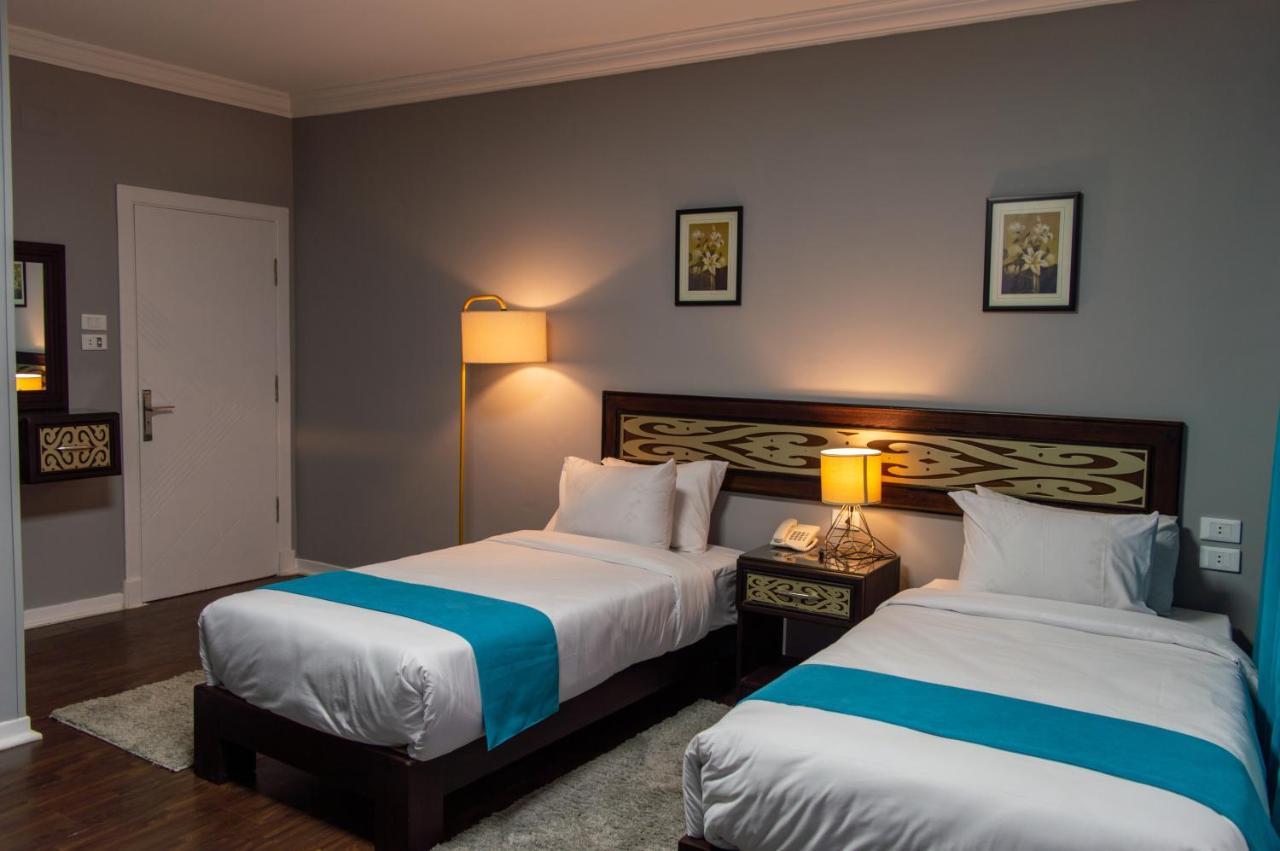 Pyramids Gate Hotel Kafret el-Gabal Екстериор снимка