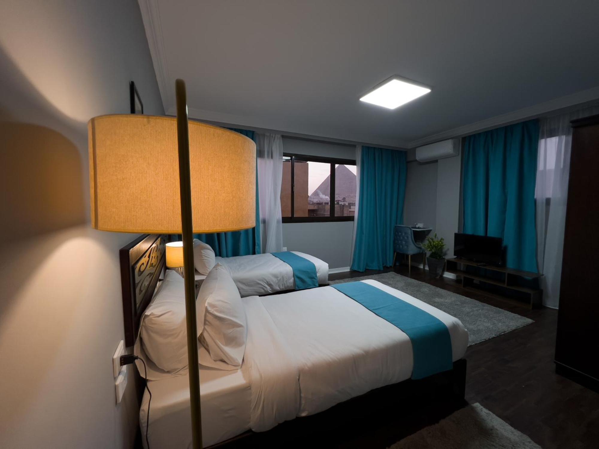 Pyramids Gate Hotel Kafret el-Gabal Екстериор снимка