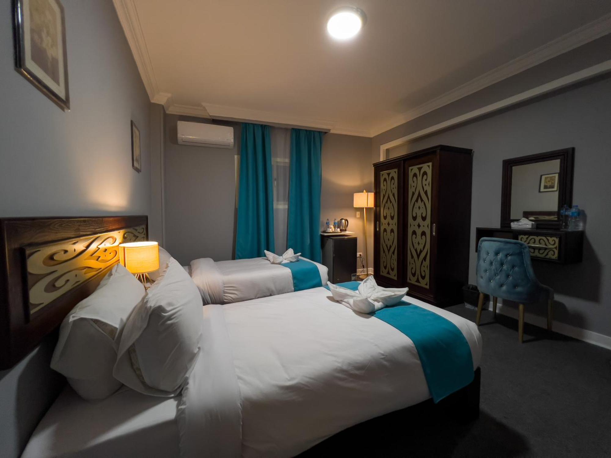 Pyramids Gate Hotel Kafret el-Gabal Екстериор снимка