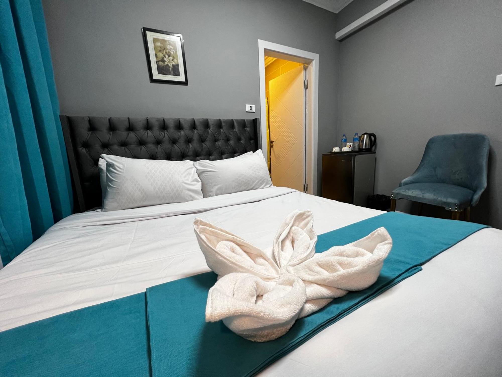 Pyramids Gate Hotel Kafret el-Gabal Екстериор снимка