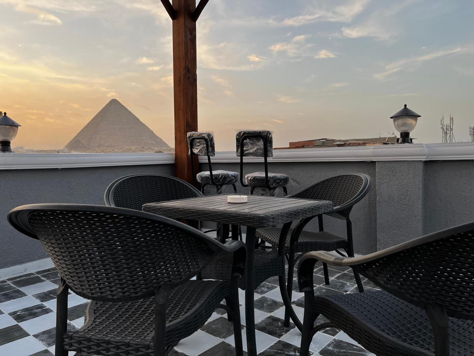 Pyramids Gate Hotel Kafret el-Gabal Екстериор снимка